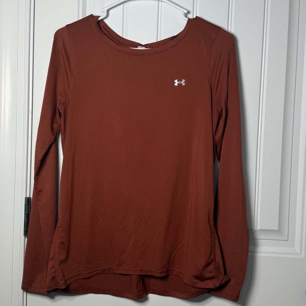Women's Under Armour long sleeve shirt